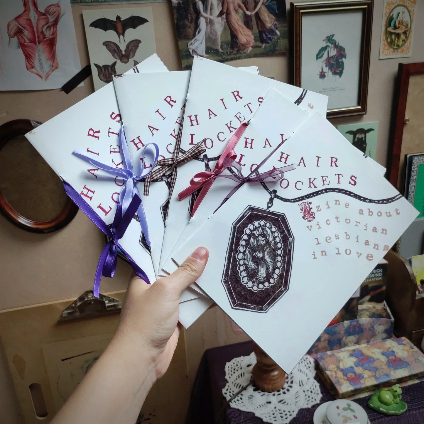 Hair Lockets - Zine about victorian lesbians in love